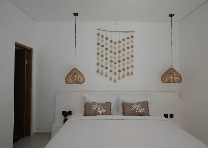 Tamu 3 Villa *