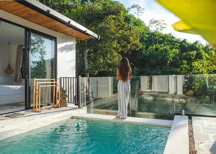 Tamu 3 * Uluwatu (Bali)